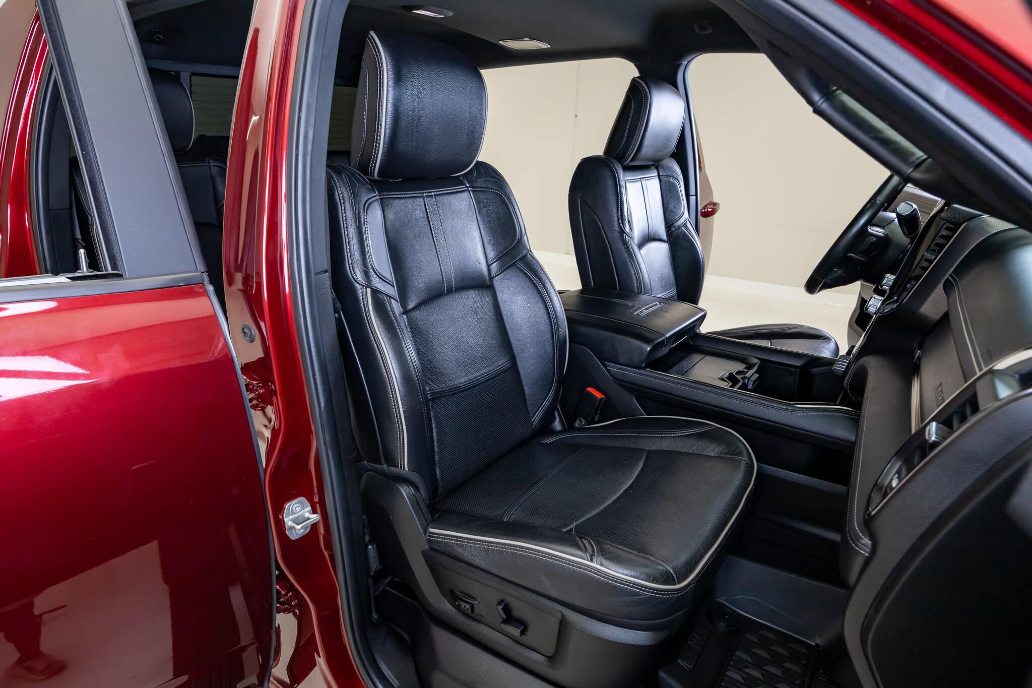 Used 2023 RAM 2500 Limited AWD/4WD image 40