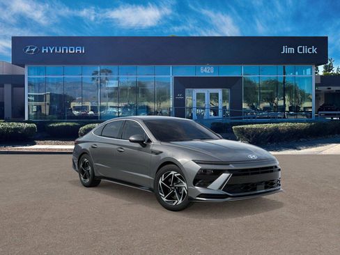New 2026 Hyundai Sonata SEL FWD image 2