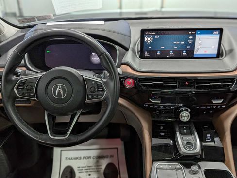 Used 2023 Acura MDX SH-AWD w/ Technology Package image 5