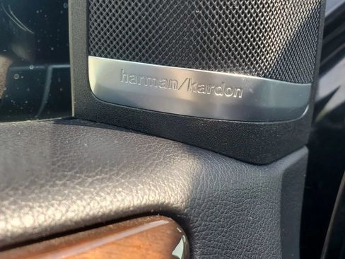 Used 2015 Mercedes-Benz GL 450 4MATIC image 27