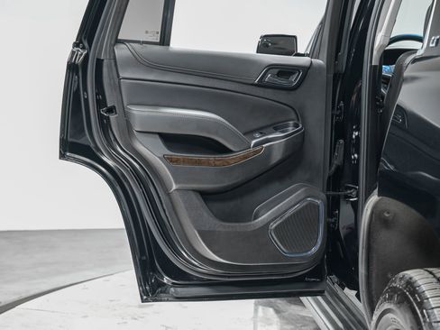 Used 2019 Chevrolet Tahoe LT image 26