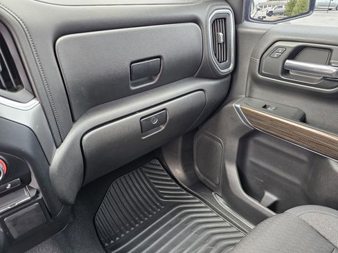 Used 2019 Chevrolet Silverado 1500 RST w/ All-Star Edition image 28