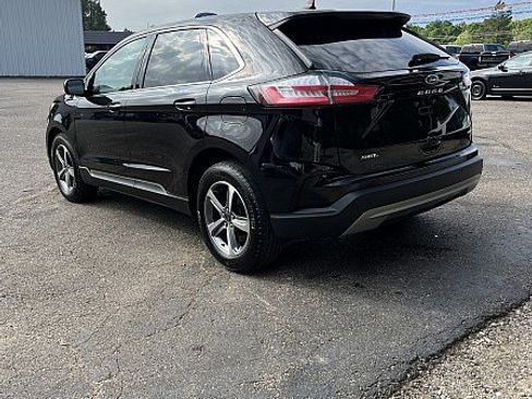 Used 2023 Ford Edge SEL w/ Convenience Package AWD/4WD image 5
