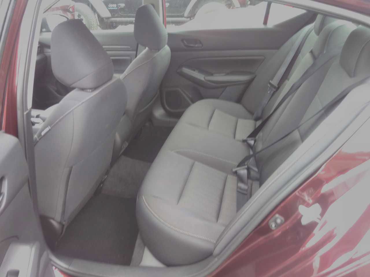 Used 2025 Nissan Altima 2.5 SV FWD image 7