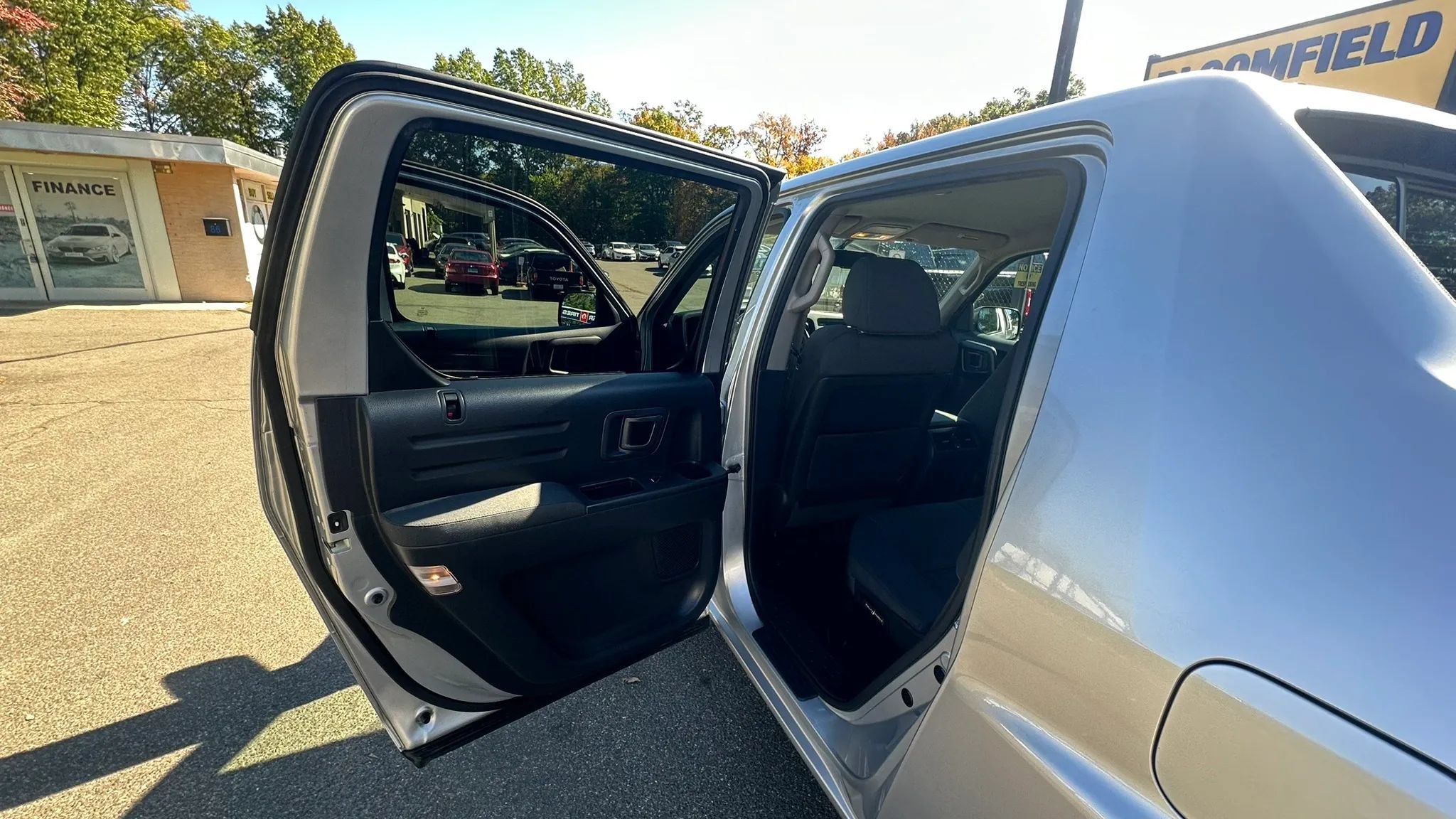 Used 2014 Honda Ridgeline Sport image 32