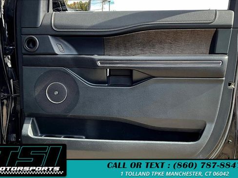Used 2019 Ford Expedition Limited AWD/4WD image 24