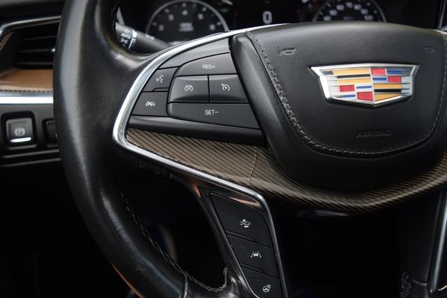 Used 2019 Cadillac XT5 Platinum AWD/4WD image 6