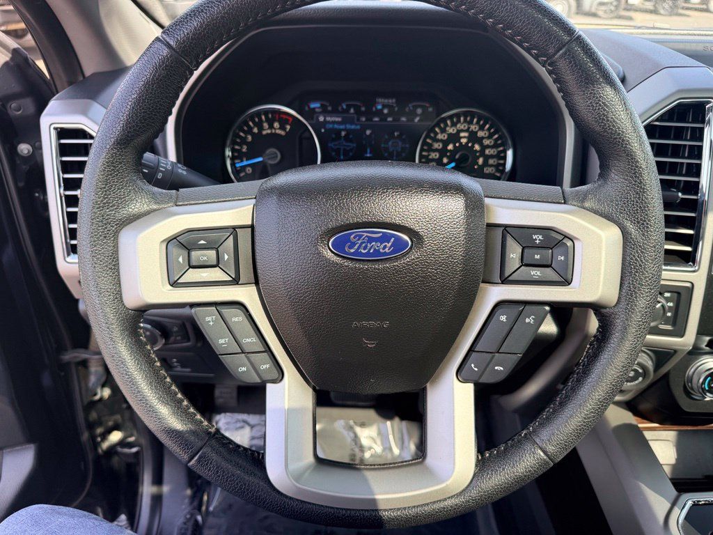 Used 2016 Ford F150 Lariat w/ Equipment Group 502A Luxury AWD/4WD image 24