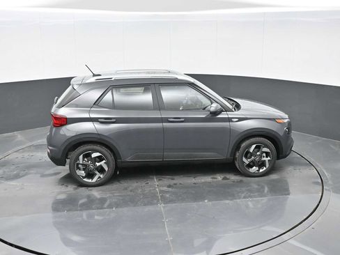 New 2026 Hyundai Venue SEL image 28