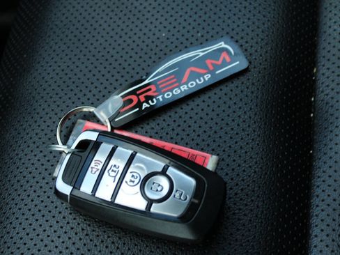 Used 2020 Ford Escape SEL image 14