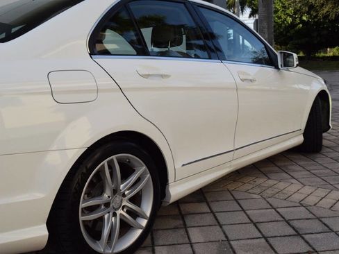 Used 2014 Mercedes-Benz C 300 4MATIC Sedan image 27