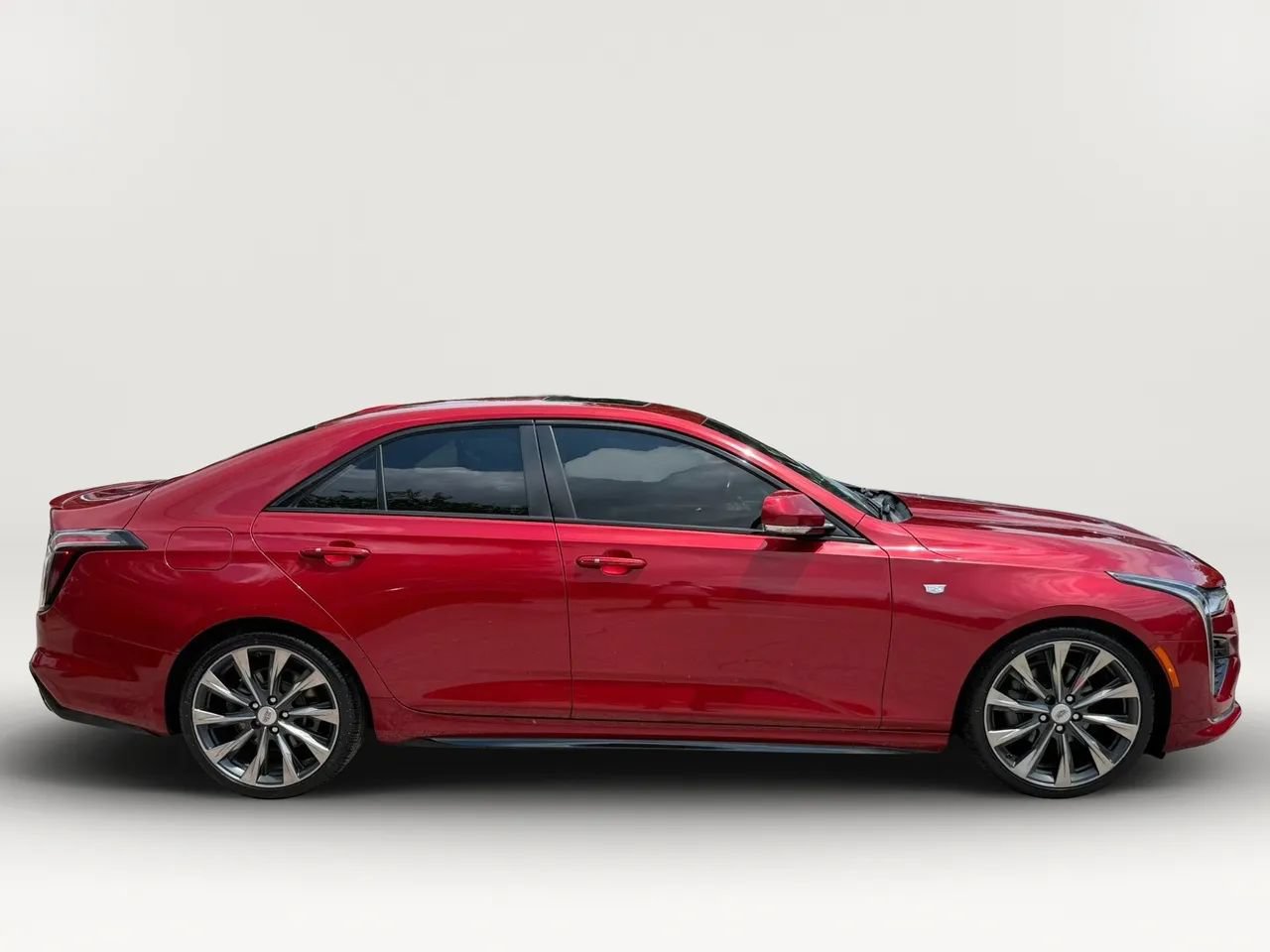 Used 2021 Cadillac CT4 Sport RWD image 2