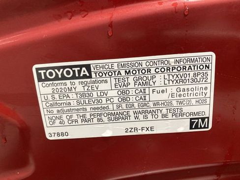 Used 2020 Toyota Prius Prime XLE image 9