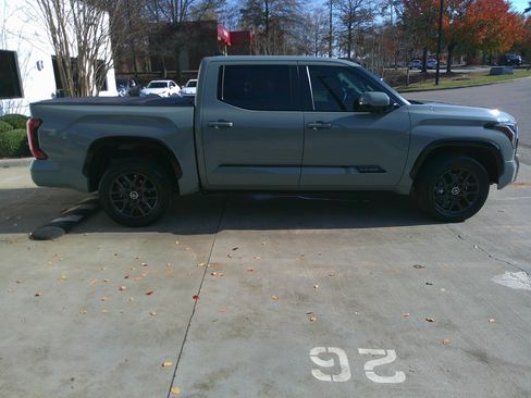 Used 2024 Toyota Tundra Platinum image 14