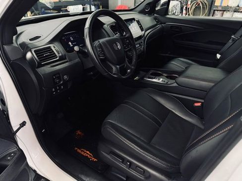 Used 2024 Honda Passport TrailSport image 19