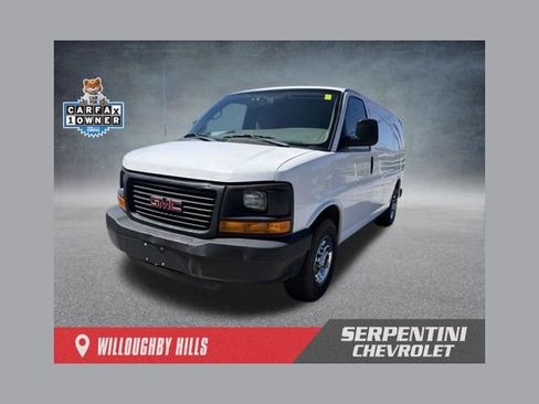 Used 2015 GMC Savana 3500 RWD image 1