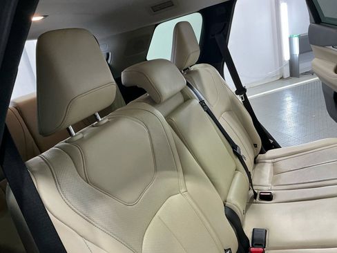 Used 2023 INFINITI QX60 Luxe w/ Cargo Package image 18