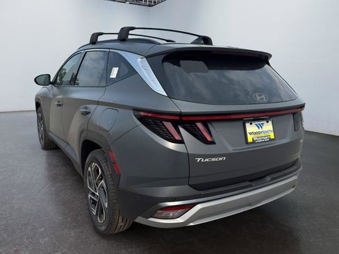 New 2025 Hyundai Tucson Limited image 7