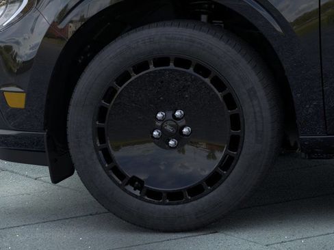 New 2026 Ford Maverick Lobo AWD/4WD image 21