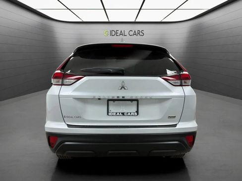 Used 2024 Mitsubishi Eclipse Cross LE AWD/4WD image 6