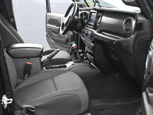 Used 2022 Jeep Wrangler Unlimited Sport AWD/4WD image 11
