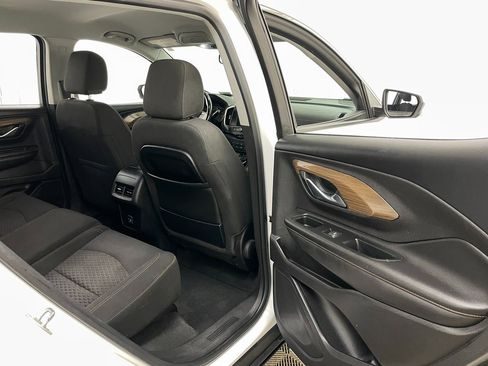 Used 2018 GMC Terrain SLE image 35