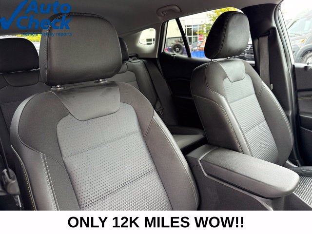Used 2026 Chevrolet Trax LT FWD image 23