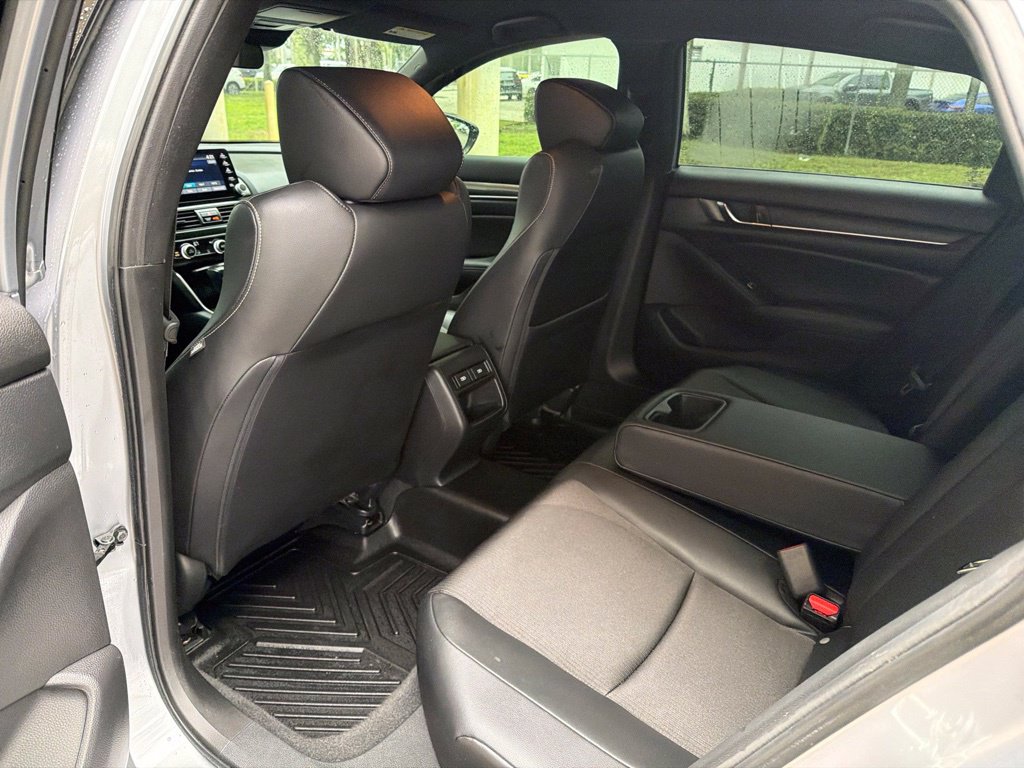 Used 2022 Honda Accord Sport image 29