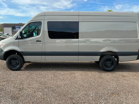 New 2026 Mercedes-Benz Sprinter 2500 image 2