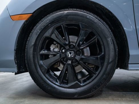 Used 2023 Honda Odyssey Sport image 11