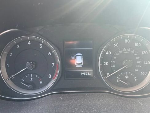 Used 2019 Hyundai Kona SEL FWD image 6