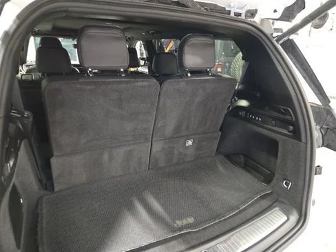 Used 2021 Jeep Grand Cherokee L Summit AWD/4WD image 12