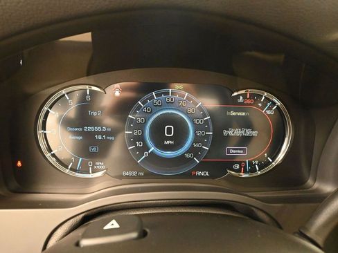 Used 2020 Cadillac Escalade ESV Premium Luxury image 34