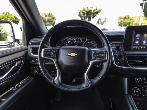 Used 2022 Chevrolet Suburban LS AWD/4WD image 24