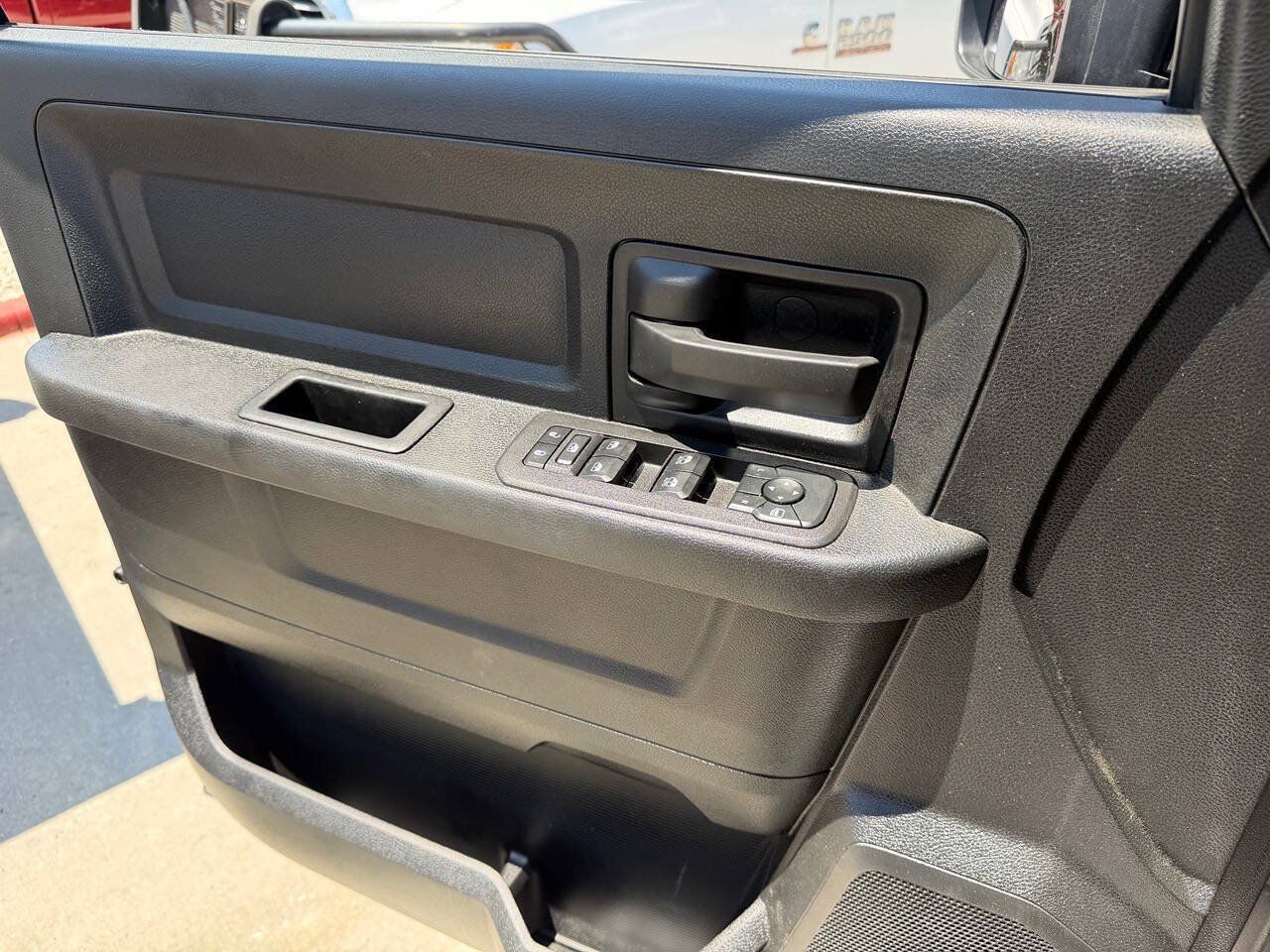 Used 2026 RAM 5500 Tradesman w/ Chrome Appearance Group AWD/4WD image 22