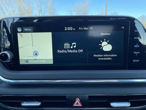 Used 2021 Hyundai Sonata Limited w/ Preferred Accessory Package image 17