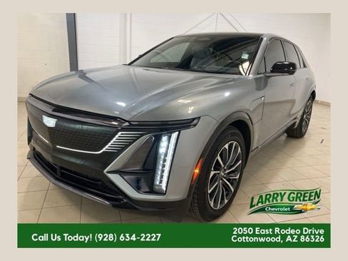 Used 2024 Cadillac Lyriq Sport RWD image 1