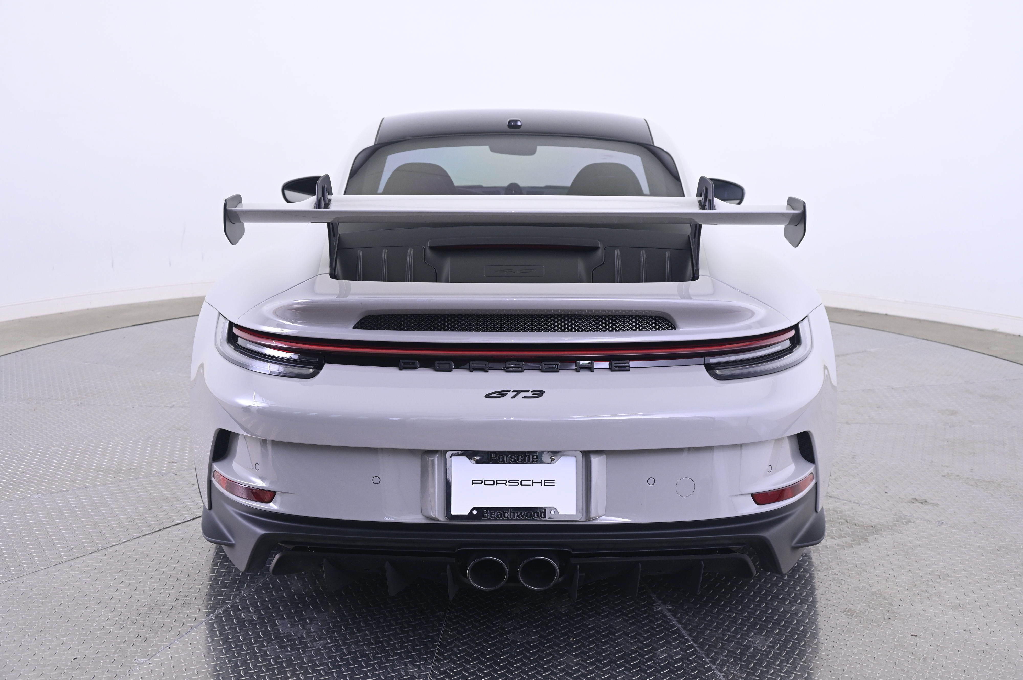 Used 2024 Porsche 911 GT3 RWD image 6