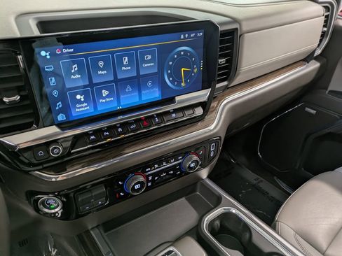 Used 2024 Chevrolet Silverado 1500 RST image 12