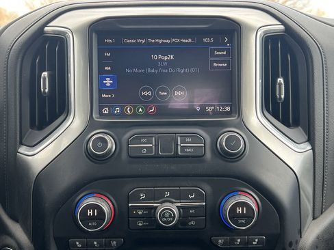 Used 2019 Chevrolet Silverado 1500 LTZ w/ LTZ Plus Package image 6