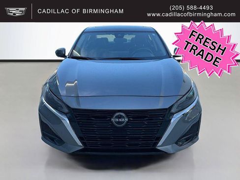 Used 2024 Nissan Altima 2.5 SL AWD/4WD image 2