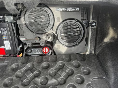 Used 2021 Dodge Challenger R/T Scat Pack RWD image 14