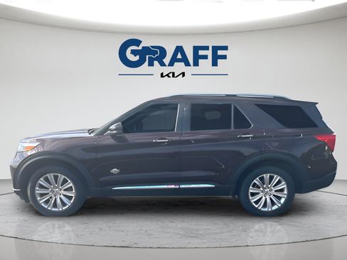 Used 2023 Ford Explorer King Ranch AWD/4WD image 2