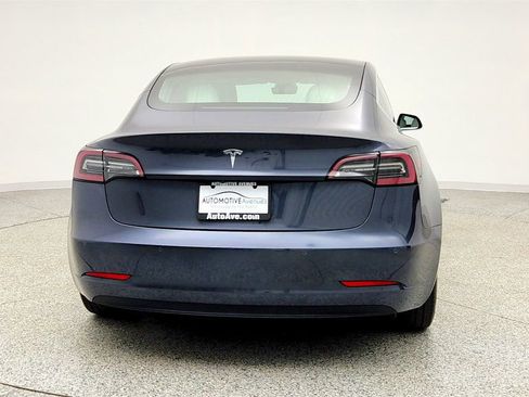 Used 2020 Tesla Model 3 Standard Range Plus image 6