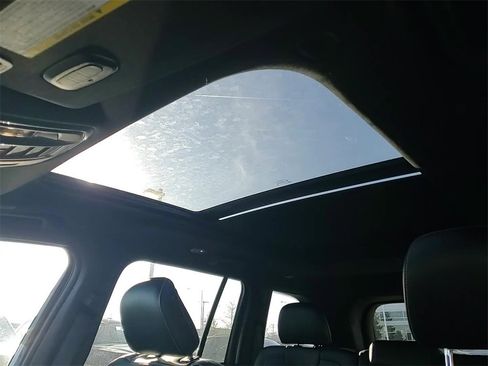 New 2025 Jeep Grand Cherokee Limited w/ MOPAR Finishing Package image 20