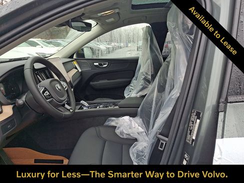 Certified 2026 Volvo XC60 B5 Plus w/ Protection Package Premier AWD/4WD image 10
