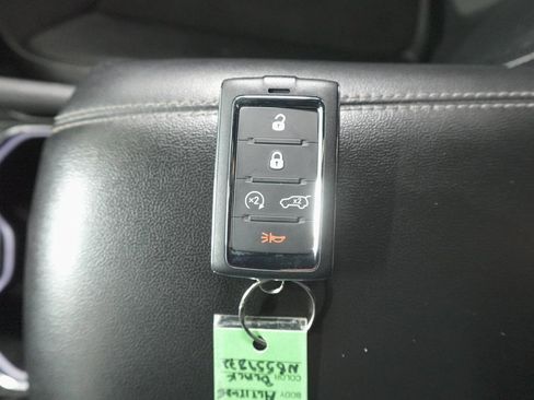 Used 2022 Jeep Grand Cherokee L Laredo image 31