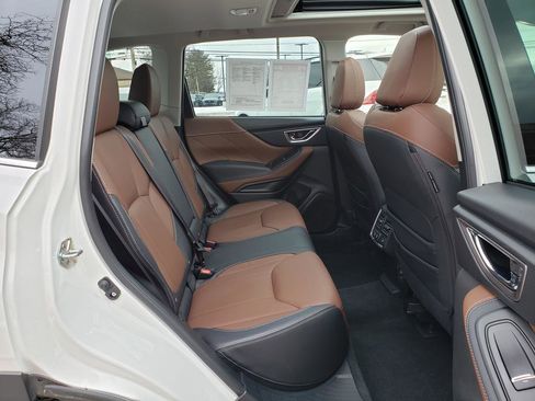 Used 2023 Subaru Forester Touring image 16