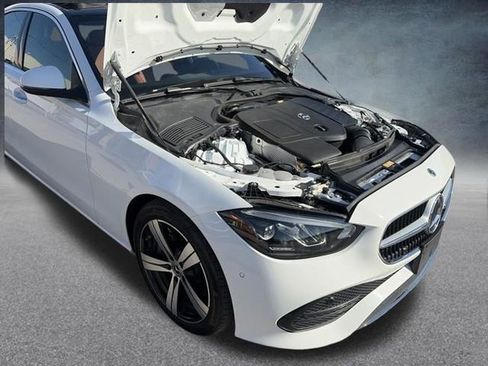 Used 2025 Mercedes-Benz C 300 4MATIC Sedan image 59