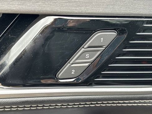New 2026 Jeep Grand Wagoneer Limited AWD/4WD image 21